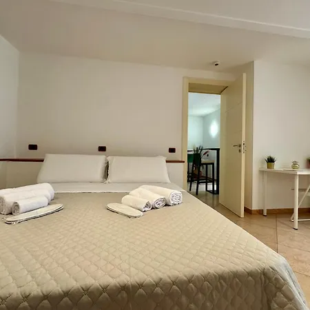 Admired Apartament Bari