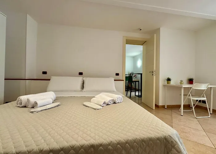 Admired Apartment Bari